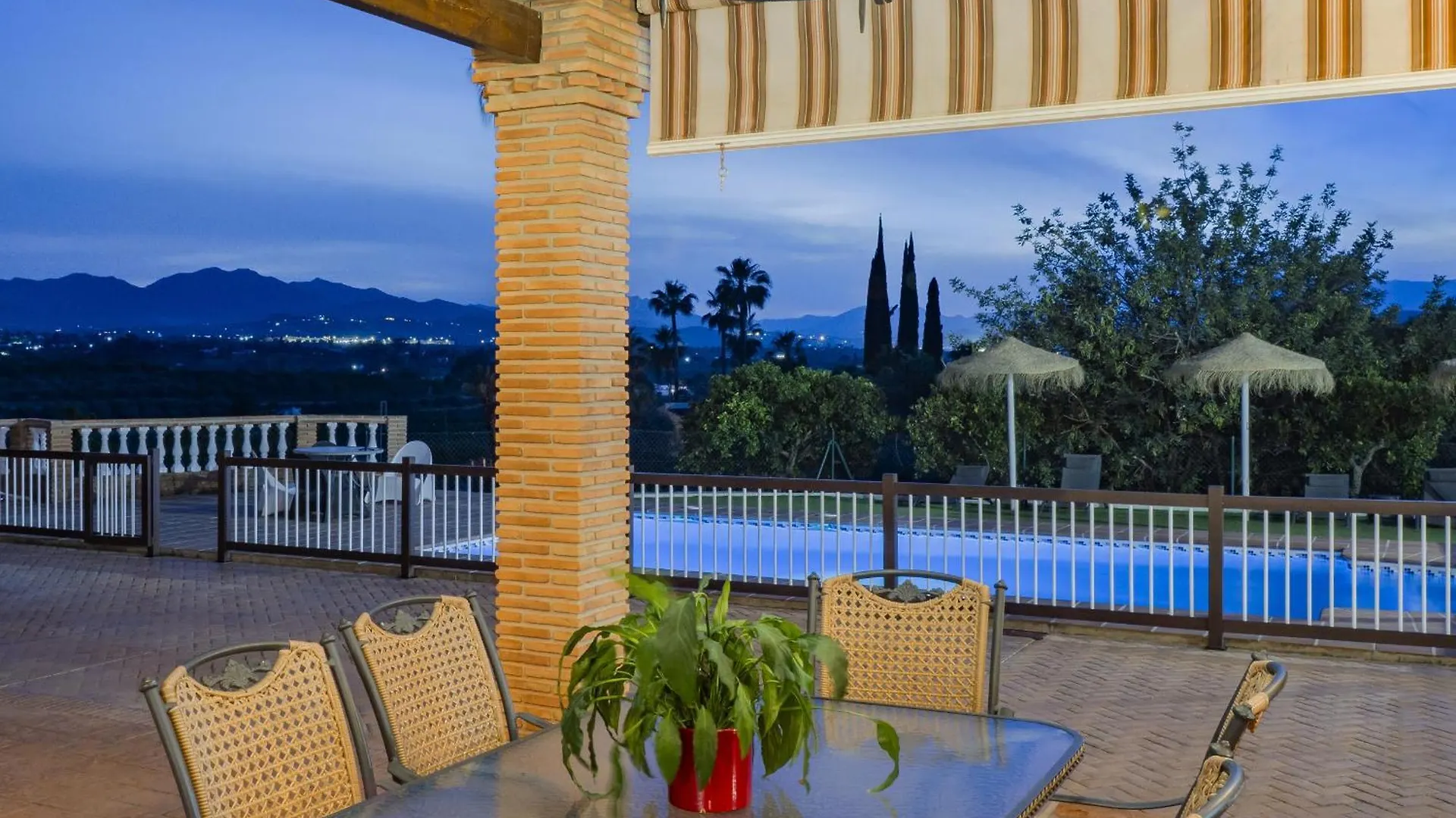 Cubo'S Villa Los Javieles Alhaurin el Grande